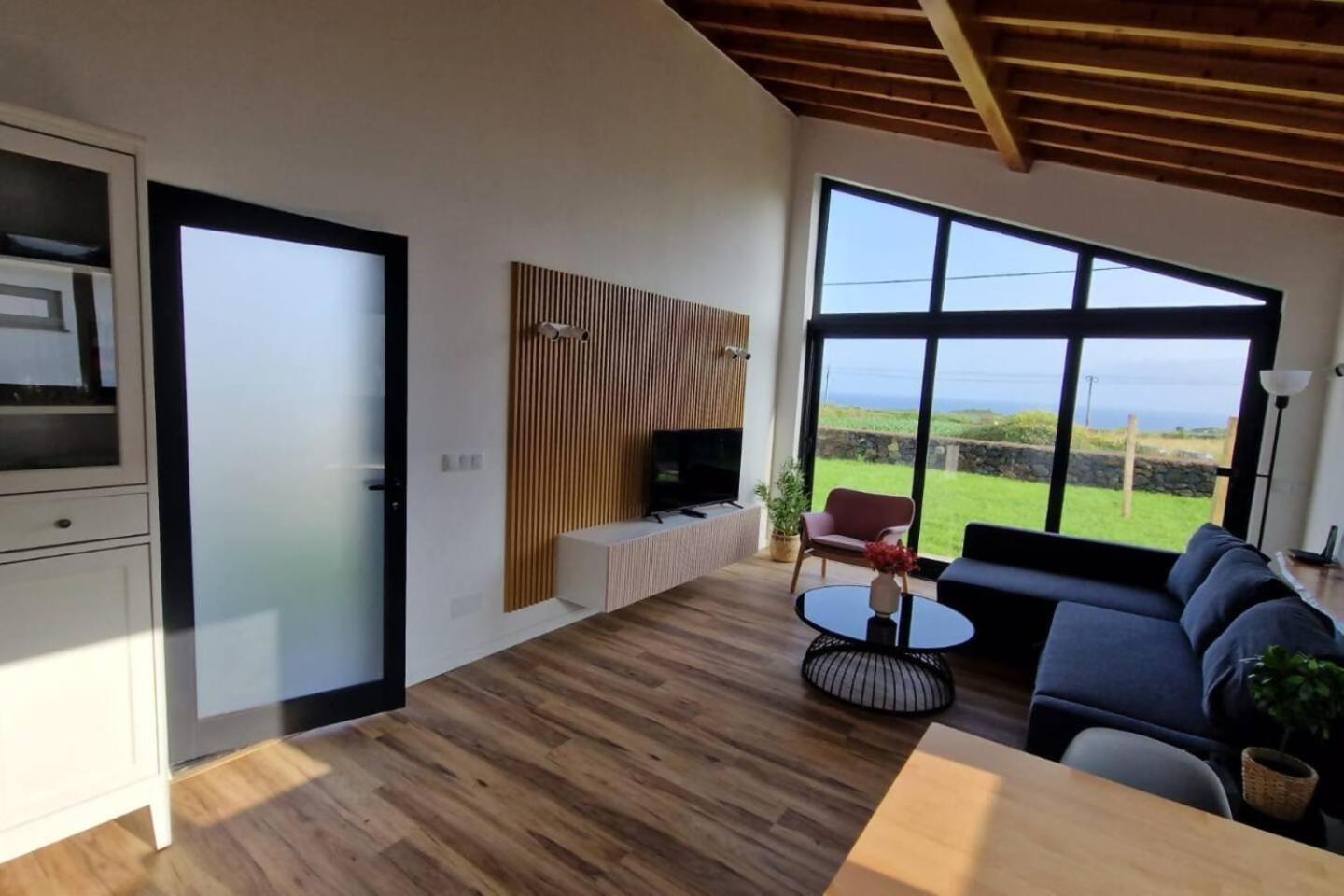 Photography House By Pontanegraazores Altares Exterior foto